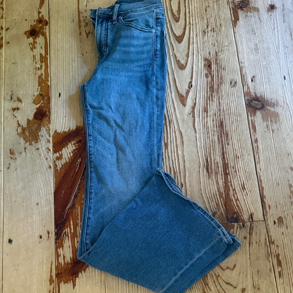 Express Women's Blue Straight-Leg Jeans
